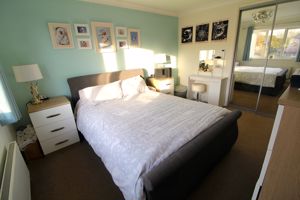 Bedroom- click for photo gallery